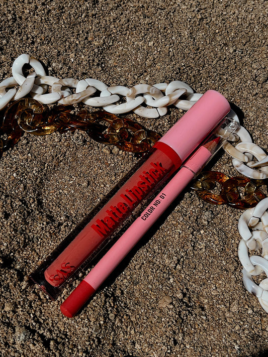 Pack lipstick + lápiz delineador SAS